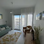 T2 2* Avec Balcon Et Parking à 250m De La - Fr-1-738-37 Appartamento Royan